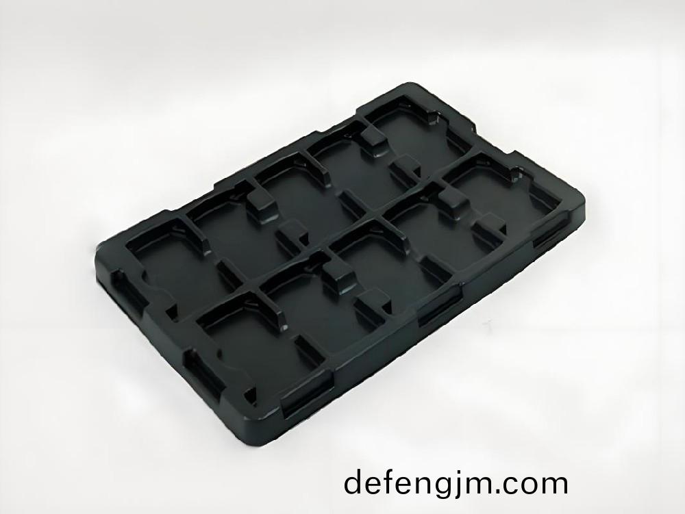 PET吸塑(su)託(tuo)盤(pán)